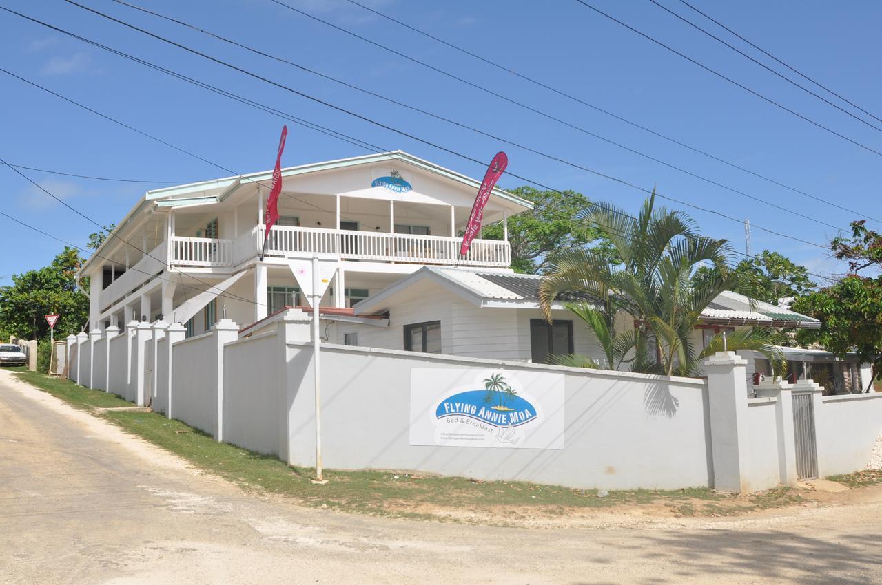 Flying Annie Moa Bed and Breakfast Neiafu Buitenkant foto